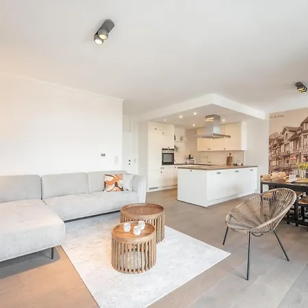 아파트 Au Louvre Authentiek In *