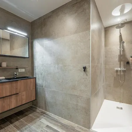 Apartament Au Louvre Authentiek In *