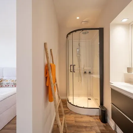 Au Louvre Authentiek In 아파트 데한