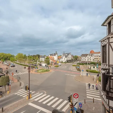 Au Louvre Authentiek In 데한