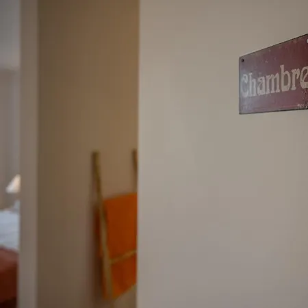 Au Louvre Authentiek In * 데한