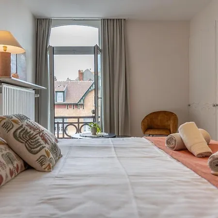 Au Louvre Authentiek In 아파트 데한