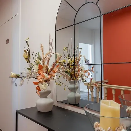 Au Louvre Authentiek In 아파트 데한